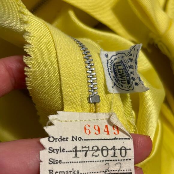 Vintage Yellow Sleeveless Maxi Bow Dress - Picture 7 of 8